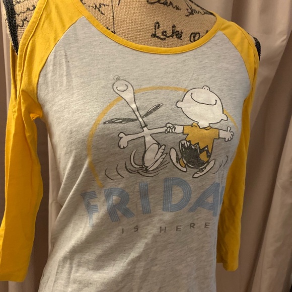 Peanuts vintage tee with open shoulder in size M - Picture 3 of 3